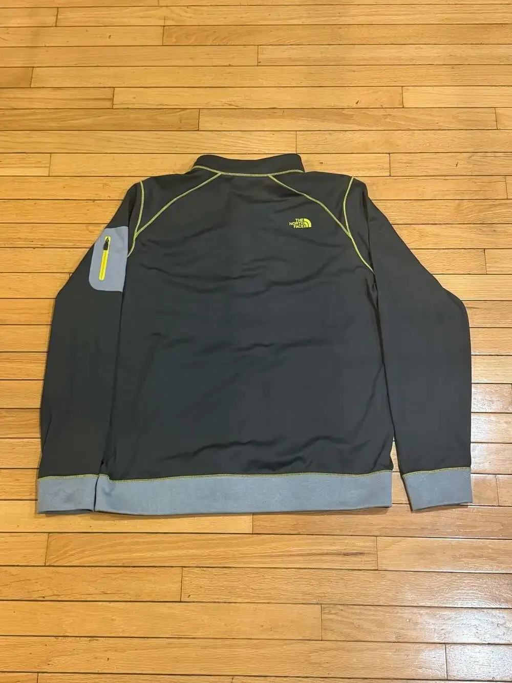 The North Face Mountain Athletics Full Zip Softshell Jacket